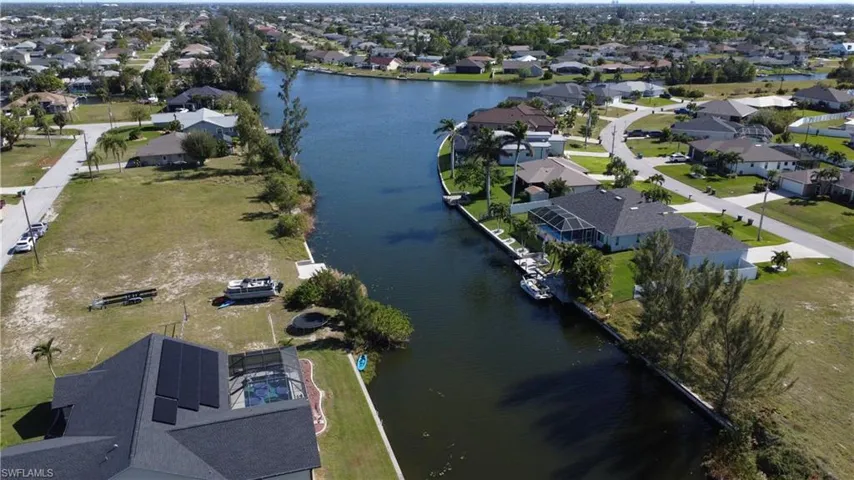 520 Sw 28th St, Cape Coral Fl 33914