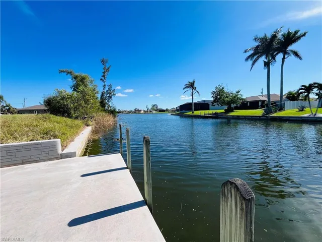 520 Sw 28th St, Cape Coral Fl 33914
