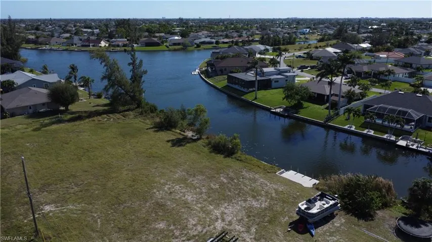 520 Sw 28th St, Cape Coral Fl 33914