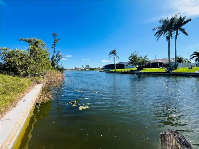 520 Sw 28th St, Cape Coral Fl 33914