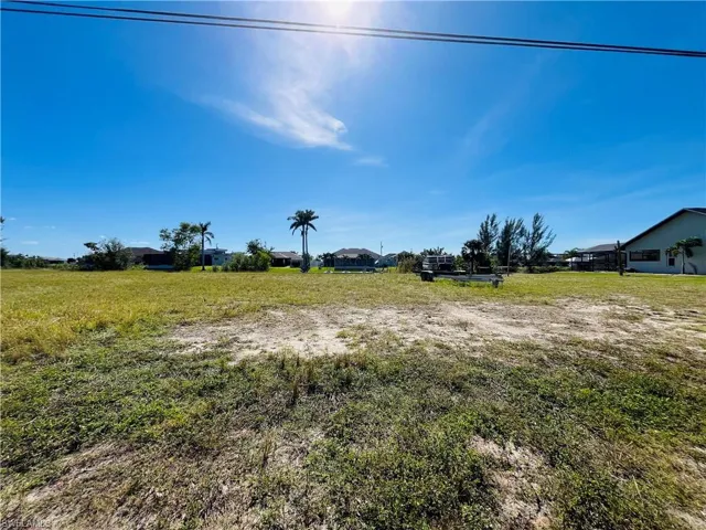 520 Sw 28th St, Cape Coral Fl 33914