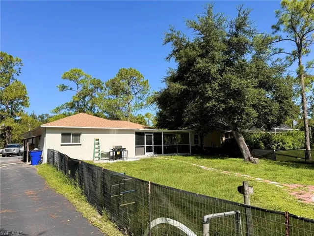 420 18th St Se, Naples Fl 34117