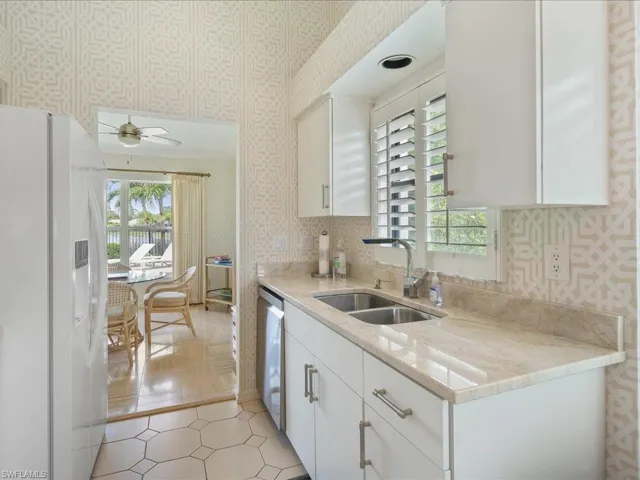 457 Kings Way, Naples Fl 34104