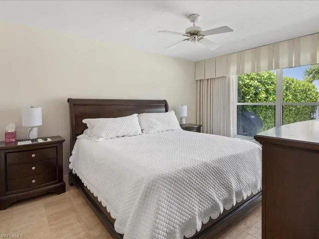 457 Kings Way, Naples Fl 34104