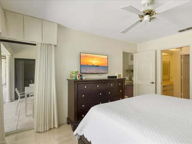 457 Kings Way, Naples Fl 34104
