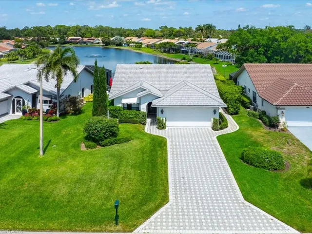 457 Kings Way, Naples Fl 34104