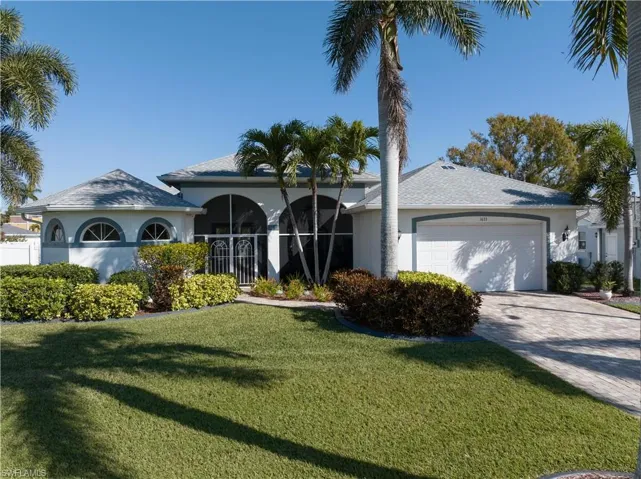 1633 SE 19th  LN, Cape Coral, FL 33990
