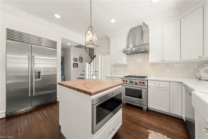 Built in Sub Zero, Wolf gas range