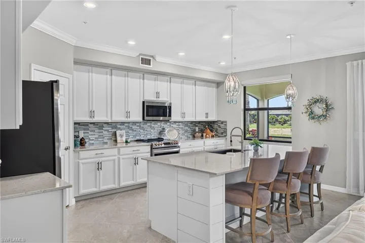 17280 Cherrywood Ct, Bonita Springs, Florida 34135