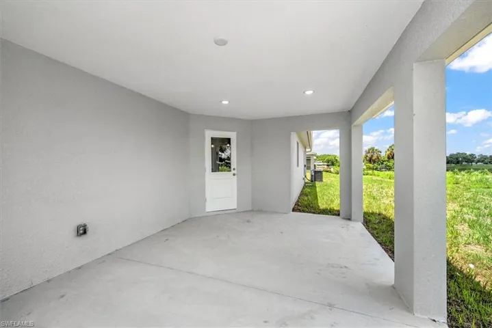 8034  Grove  CT, Labelle, FL 33935
