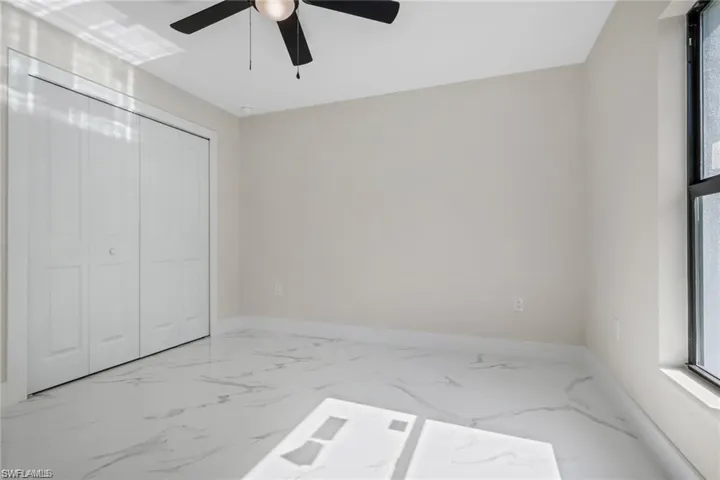 436 41st Ave Ne, Naples, Florida 34120