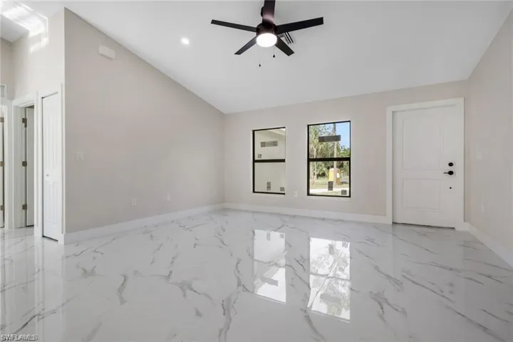 436 41st Ave Ne, Naples, Florida 34120