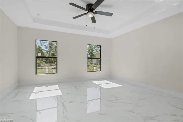 436 41st Ave Ne, Naples, Florida 34120