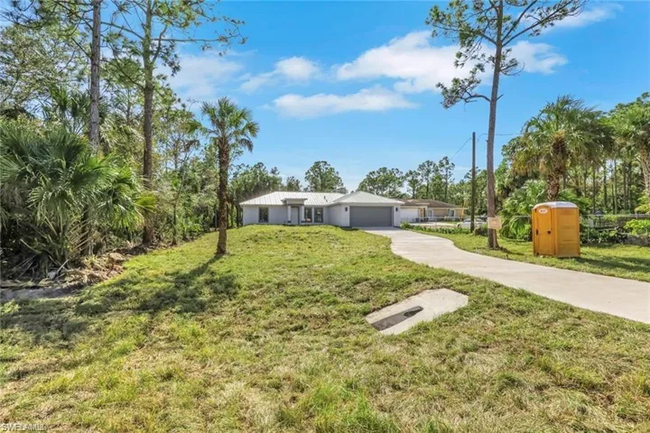 436 41st Ave Ne, Naples, Florida 34120