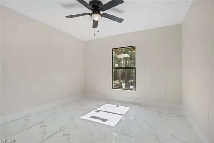 436 41st Ave Ne, Naples, Florida 34120