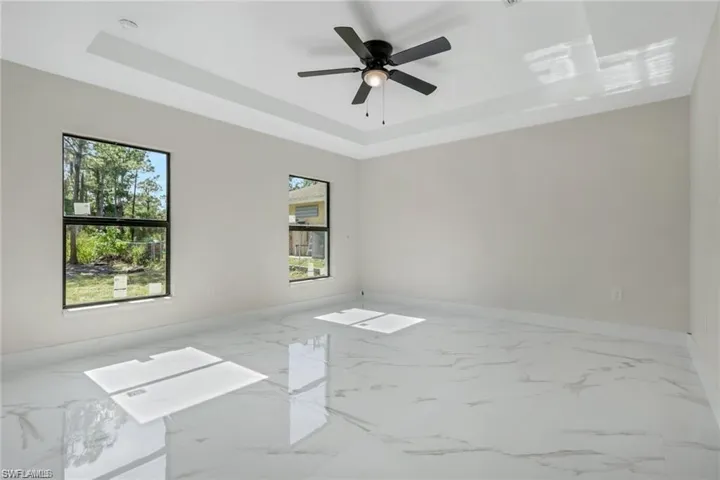 436 41st Ave Ne, Naples, Florida 34120