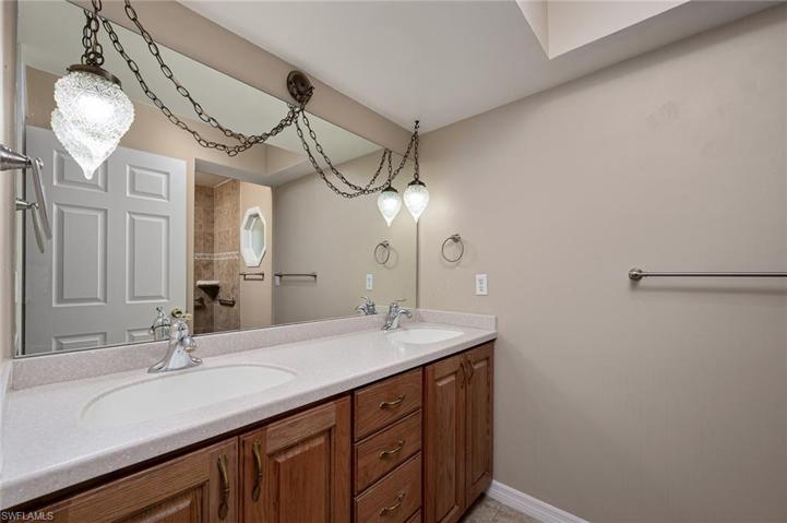 Double Vanity