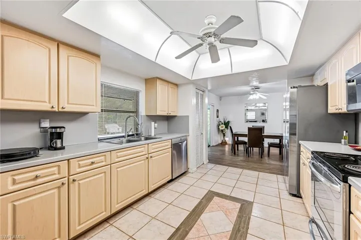 2121  17th SW ST, Naples, FL 34117