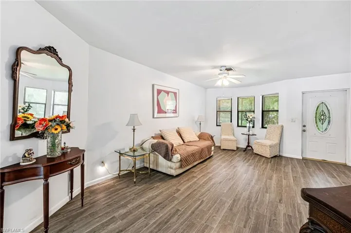 2121  17th SW ST, Naples, FL 34117