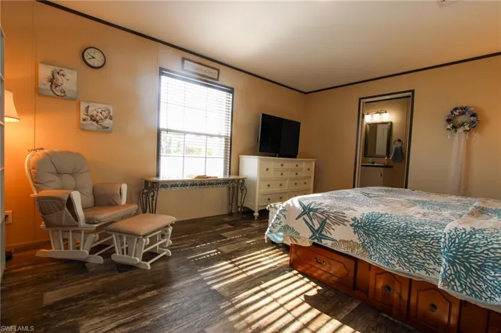 12221 Palm Dr, Fort Myers Fl 33908