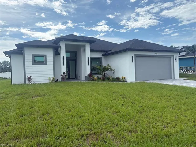 2200 Ne 15th Ave, Cape Coral, Florida 33909