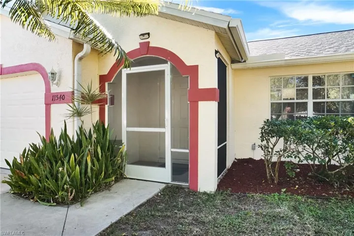 11540  Red Hibiscus  DR, Bonita Springs, FL 34135
