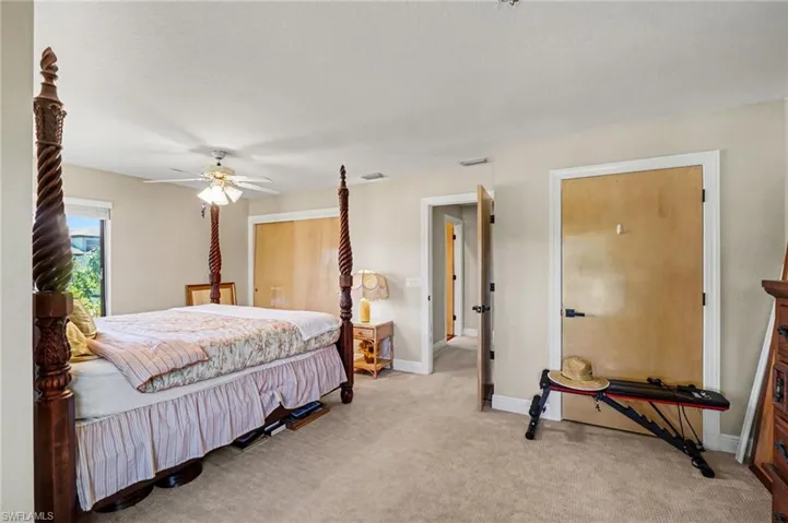 1422 Sw 4th Ave, Cape Coral, Florida 33991