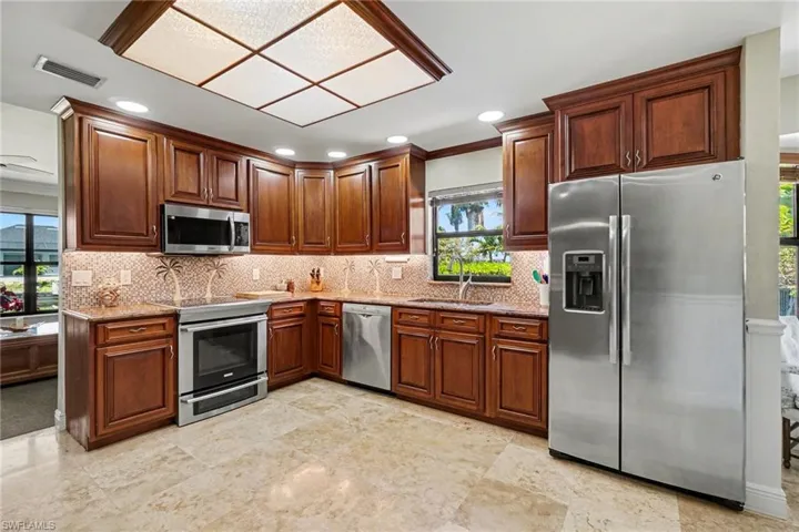 1422 Sw 4th Ave, Cape Coral, Florida 33991