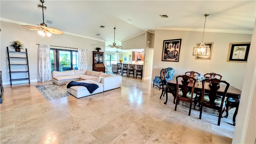 1422 Sw 4th Ave, Cape Coral, Florida 33991