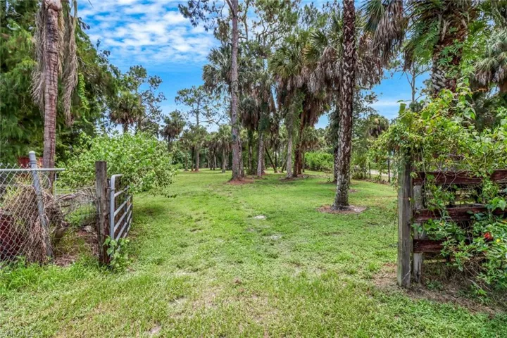 1840  23rd SW ST, Naples, FL 34117