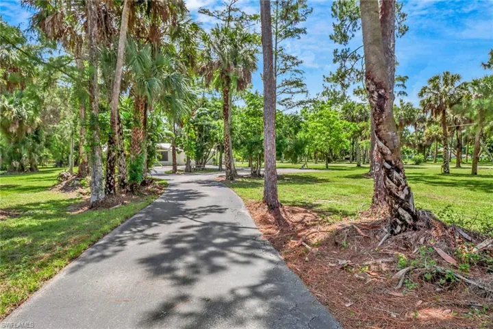 1840  23rd SW ST, Naples, FL 34117