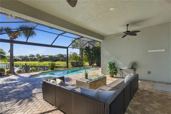 11511  Giulia  DR, Fort Myers, FL 33913
