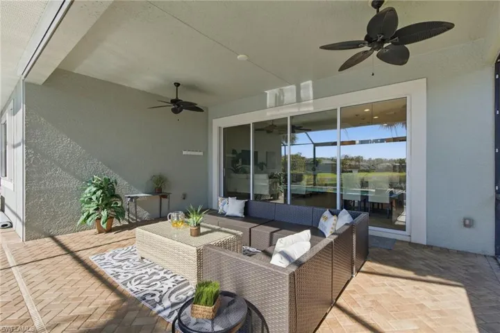 11511  Giulia  DR, Fort Myers, FL 33913