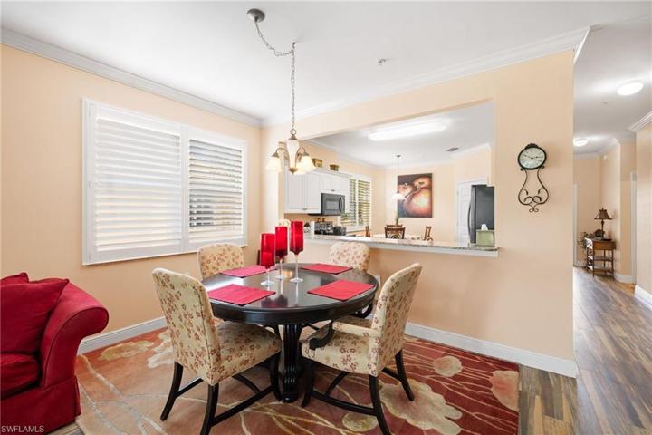 3984 Bishopwood CT E # 206, NAPLES FL 34114