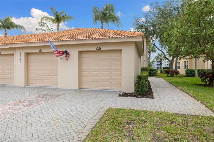 3984 Bishopwood CT E # 206, NAPLES FL 34114