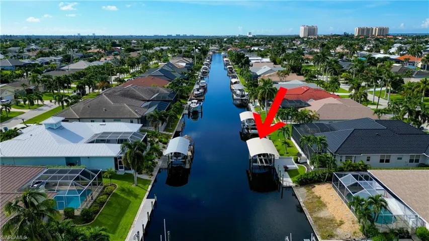 5217 Sw 9th Pl, Cape Coral, Florida 33914