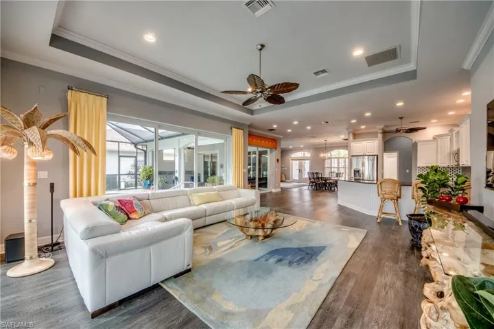 5217 Sw 9th Pl, Cape Coral, Florida 33914