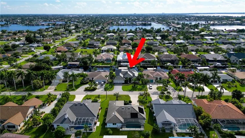 5217 Sw 9th Pl, Cape Coral, Florida 33914