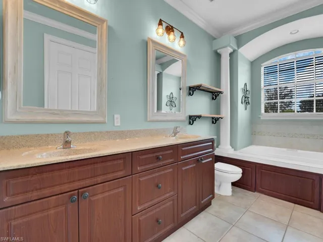 6411  Maytree  CIR, Fort Myers, FL 33905