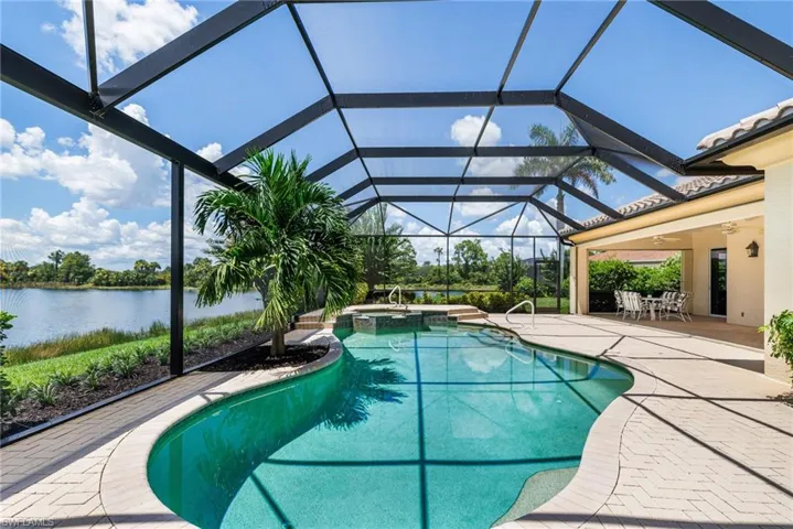 10501  Bellagio  DR, Fort Myers, FL 33913