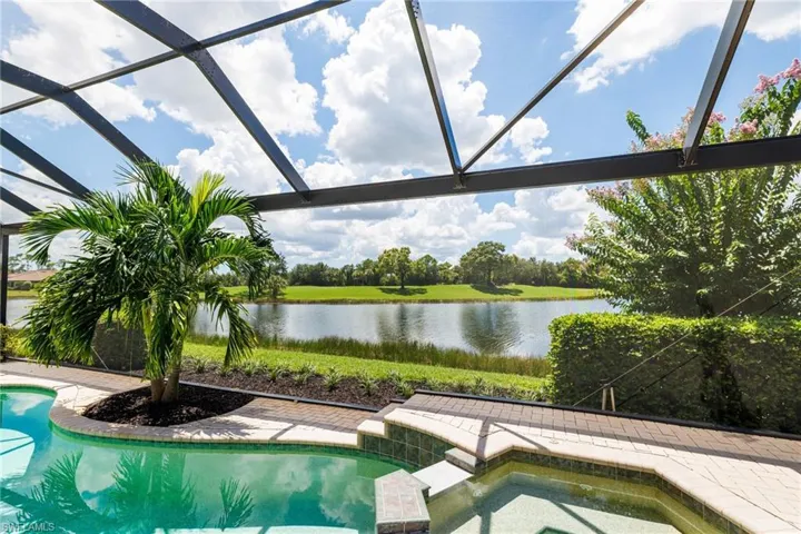 10501  Bellagio  DR, Fort Myers, FL 33913