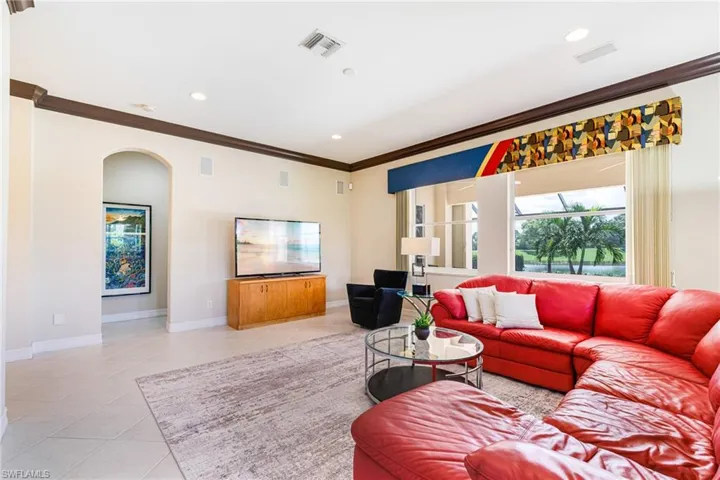 10501  Bellagio  DR, Fort Myers, FL 33913