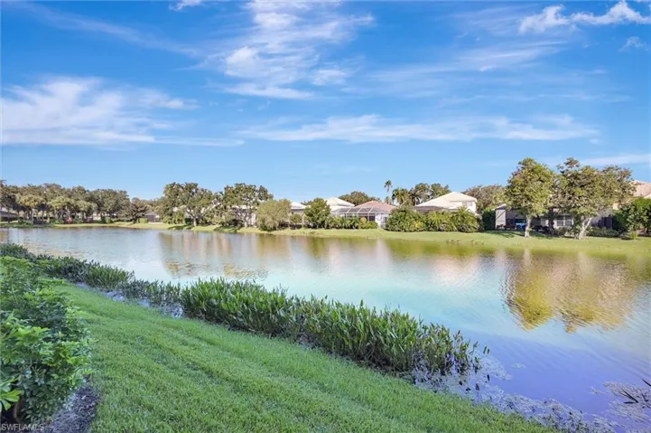 2115 Arielle Dr 2603, Naples, Florida 34109