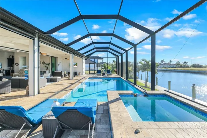 1526 Nw 40th Pl, Cape Coral Fl 33993