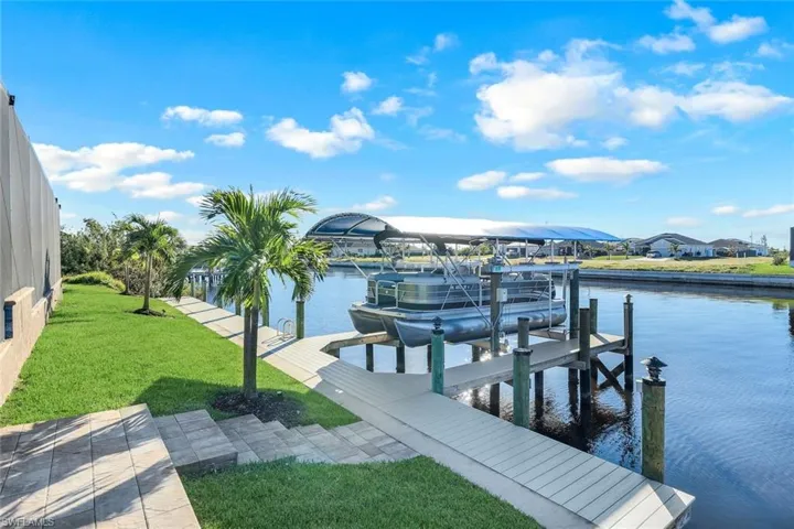 1526 Nw 40th Pl, Cape Coral Fl 33993