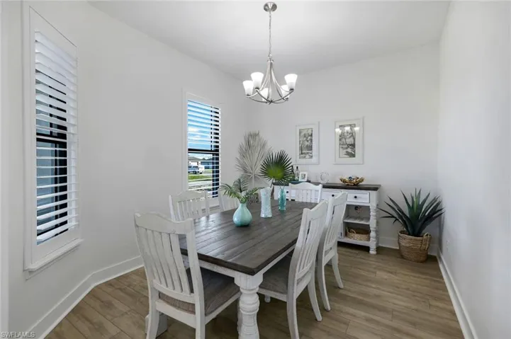 1526 Nw 40th Pl, Cape Coral Fl 33993