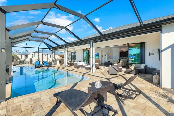 1526 Nw 40th Pl, Cape Coral Fl 33993