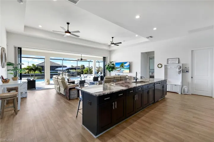 1526 Nw 40th Pl, Cape Coral Fl 33993