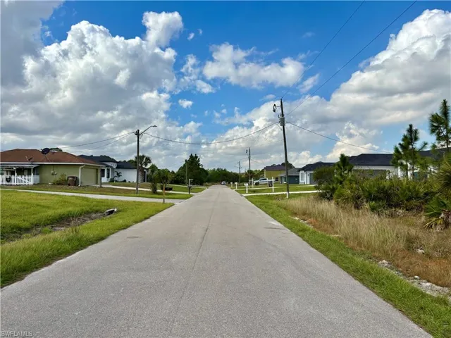 3003 37th St, Lehigh Acres Fl 33971