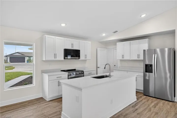 2006 Nw 16th Pl, Cape Coral, Florida 33993